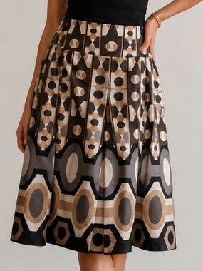 Tailor B. Moss Geometric Circle-Print A-Line Skirt in Black and Tan